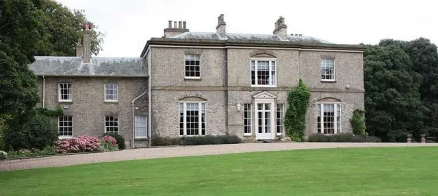 Wassand Hall
